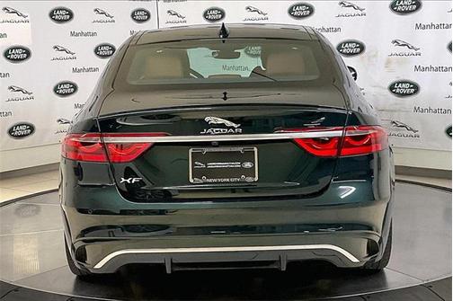 2023 Jaguar XF R-Dynamic SE P300 AWD Automatic