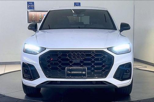 Glacier White Metallic 2024 Audi SQ5 3.0T Premium Plus