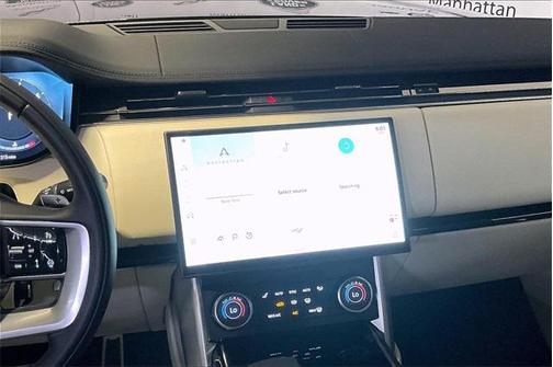 2023 Land Rover Range Rover P530 SE