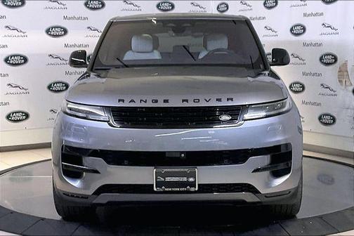 2023 Land Rover Range Rover Sport SE