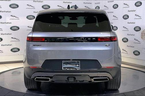 2023 Land Rover Range Rover Sport SE