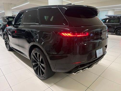 Santorini Black Metallic 2027 Land Rover Range Rover Sport Twenty Edition