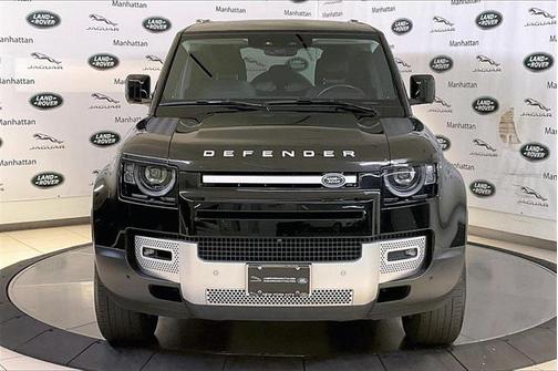 2024 Land Rover Defender 110 P300