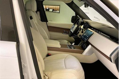 2023 Land Rover Range Rover P400 SE