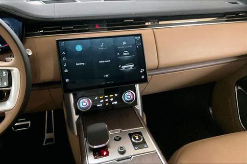 Portofino Blue Metallic 2023 Land Rover Range Rover P400 SE