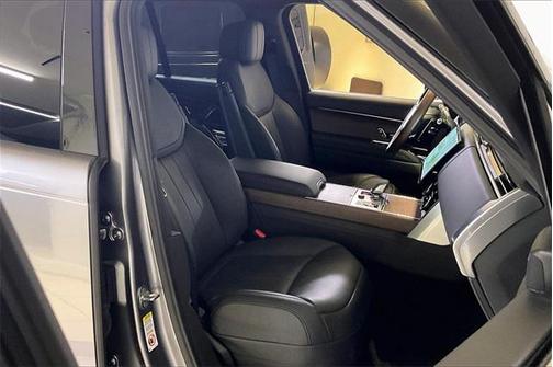 2023 Land Rover Range Rover P400 SE