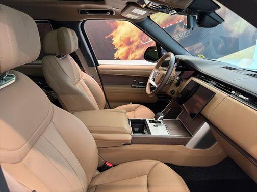 Belgravia Green Metallic 2026 Land Rover Range Rover P530 Autobiography