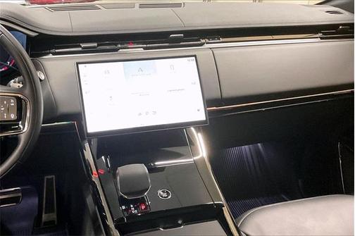 2024 Land Rover Range Rover Sport SE