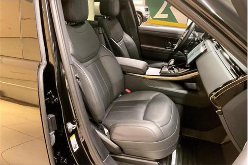 2024 Land Rover Range Rover Sport SE