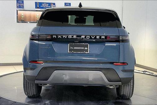 2025 Land Rover Range Rover Evoque Core S