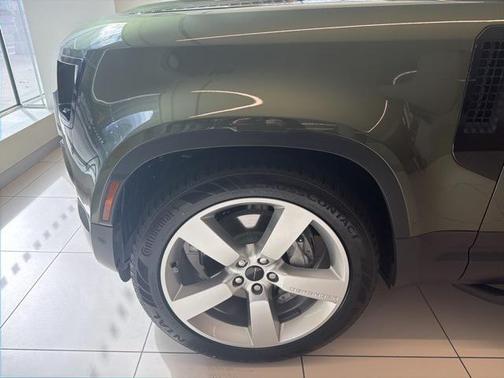 2026 Land Rover Defender S