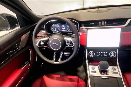 2024 Jaguar XF R-Dynamic SE P250 AWD Automatic