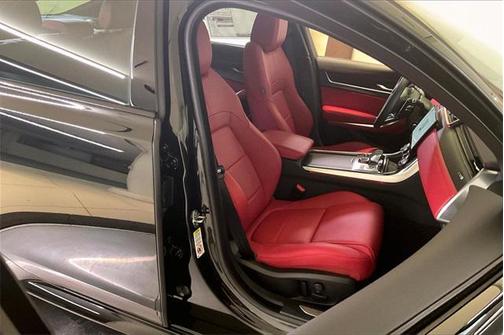 2024 Jaguar XF R-Dynamic SE P250 AWD Automatic