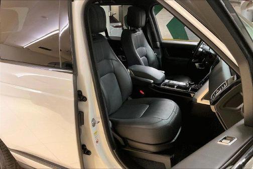 Fuji White 2021 Land Rover Range Rover P525 Westminster