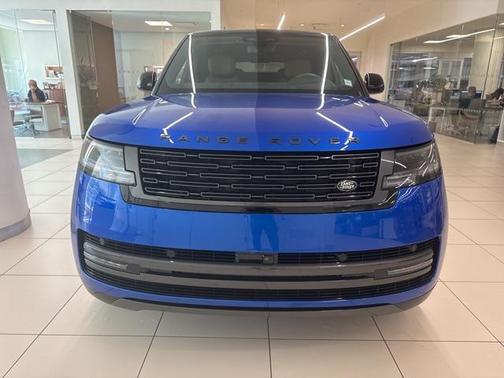 2025 Land Rover Range Rover P530 Autobiography