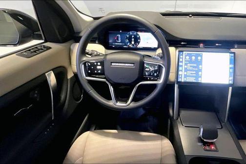 Varesine Blue Metallic 2025 Land Rover Discovery Sport S