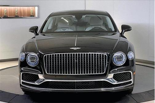 2022 Bentley Flying Spur Hybrid Progressive
