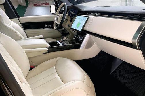 Santorini Black Metallic 2023 Land Rover Range Rover P530 SE