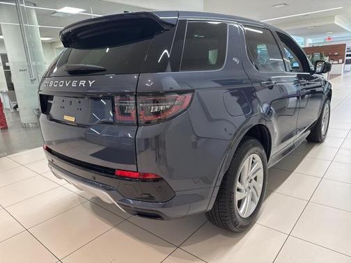 2025 Land Rover Discovery Sport S
