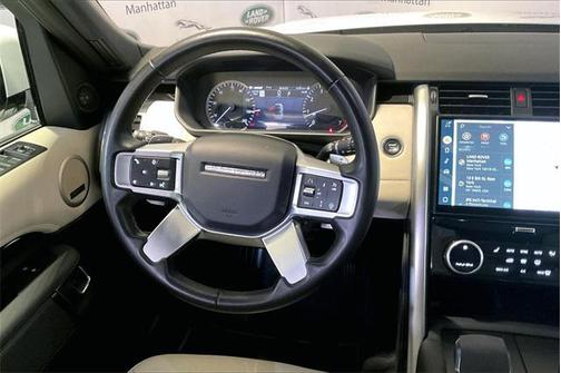 2023 Land Rover Discovery P300 S
