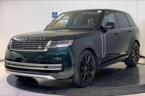 British Racing Green SV Bespoke Ultra Met Satin 2025 Land Rover Range Rover P530 SE