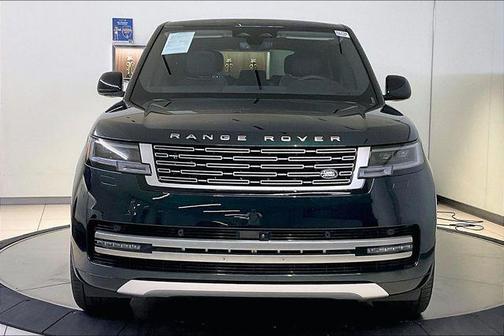 British Racing Green SV Bespoke Ultra Met Satin 2025 Land Rover Range Rover P530 SE