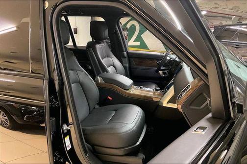 Santorini Black Metallic 2019 Land Rover Range Rover 3.0L V6 Supercharged HSE