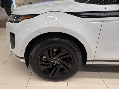 2026 Land Rover Range Rover Evoque Core S