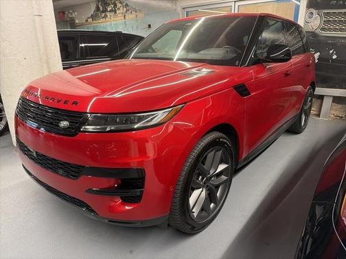 2025 Land Rover Range Rover Sport SE