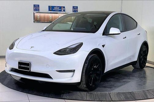 2023 Tesla Model Y Long Range Dual Motor All-Wheel Drive