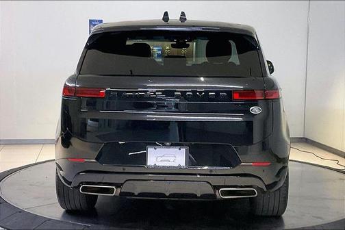 2023 Land Rover Range Rover Sport SE