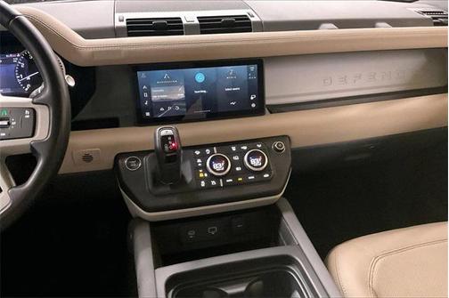 2023 Land Rover Defender 110 SE