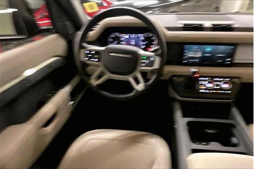 2023 Land Rover Defender 110 SE