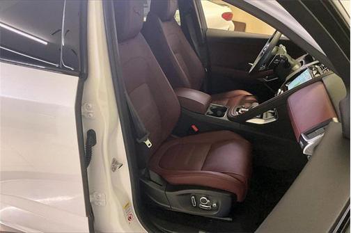 2024 Jaguar E-PACE R-Dynamic SE P250 AWD Automatic