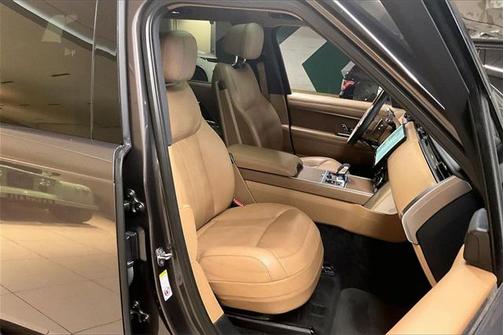 2022 Land Rover Range Rover P400 SE