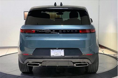 2024 Land Rover Range Rover Sport SE