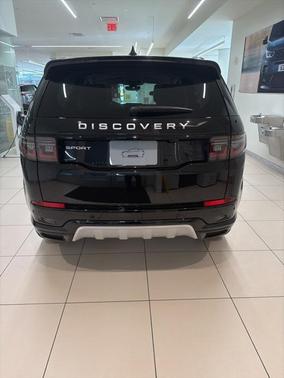 2025 Land Rover Discovery Sport S