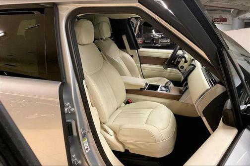 Ionian Silver SV Bespoke Ultra Metallic Satin 2023 Land Rover Range Rover P530 SE