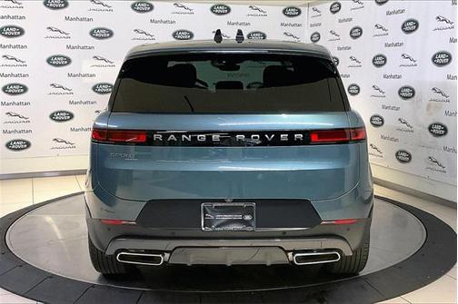 2024 Land Rover Range Rover Sport SE