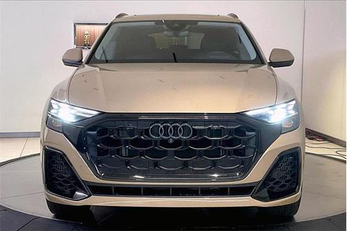 2024 Audi Q8 55 Prestige