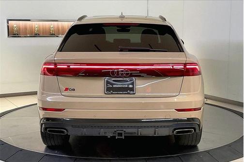 2024 Audi Q8 55 Prestige