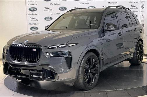 2024 BMW X7 M60i