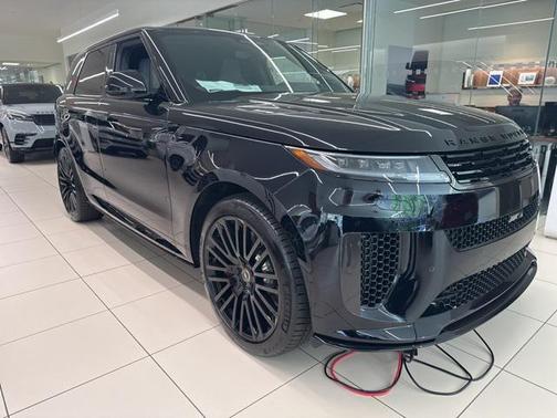 2025 Land Rover Range Rover Sport P635 SV Edition Two