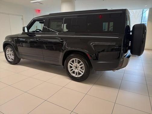 2026 Land Rover Defender P300 S