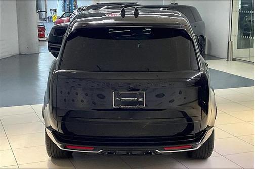 2023 Land Rover Range Rover P400 SE