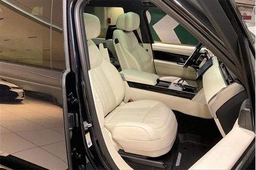 2025 Land Rover Range Rover P530 Autobiography