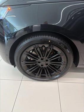 Santorini Black Metallic 2026 Land Rover Range Rover P530 Autobiography