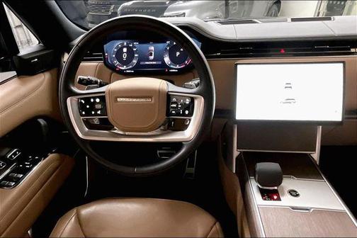 Santorini Black Metallic 2024 Land Rover Range Rover P400 SE