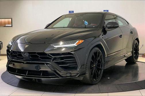 Nero Helene Metallic 2021 Lamborghini Urus Base