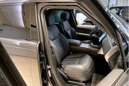 2023 Land Rover Range Rover P400 SE